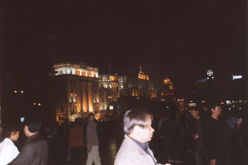 Der Bund bei Nacht